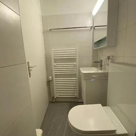 Appartement Paradies 104 *